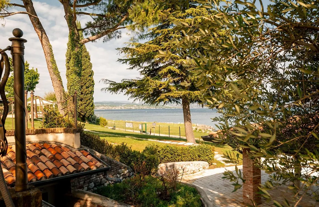 Hotel Aquila D'Oro Desenzano-1